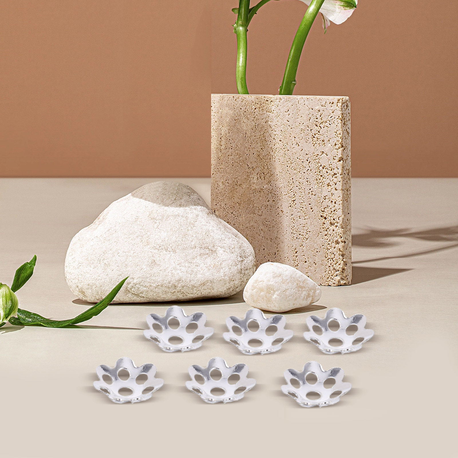 1000Pcs Flower Bead Caps Iron  - Flower Supply 评论和价格