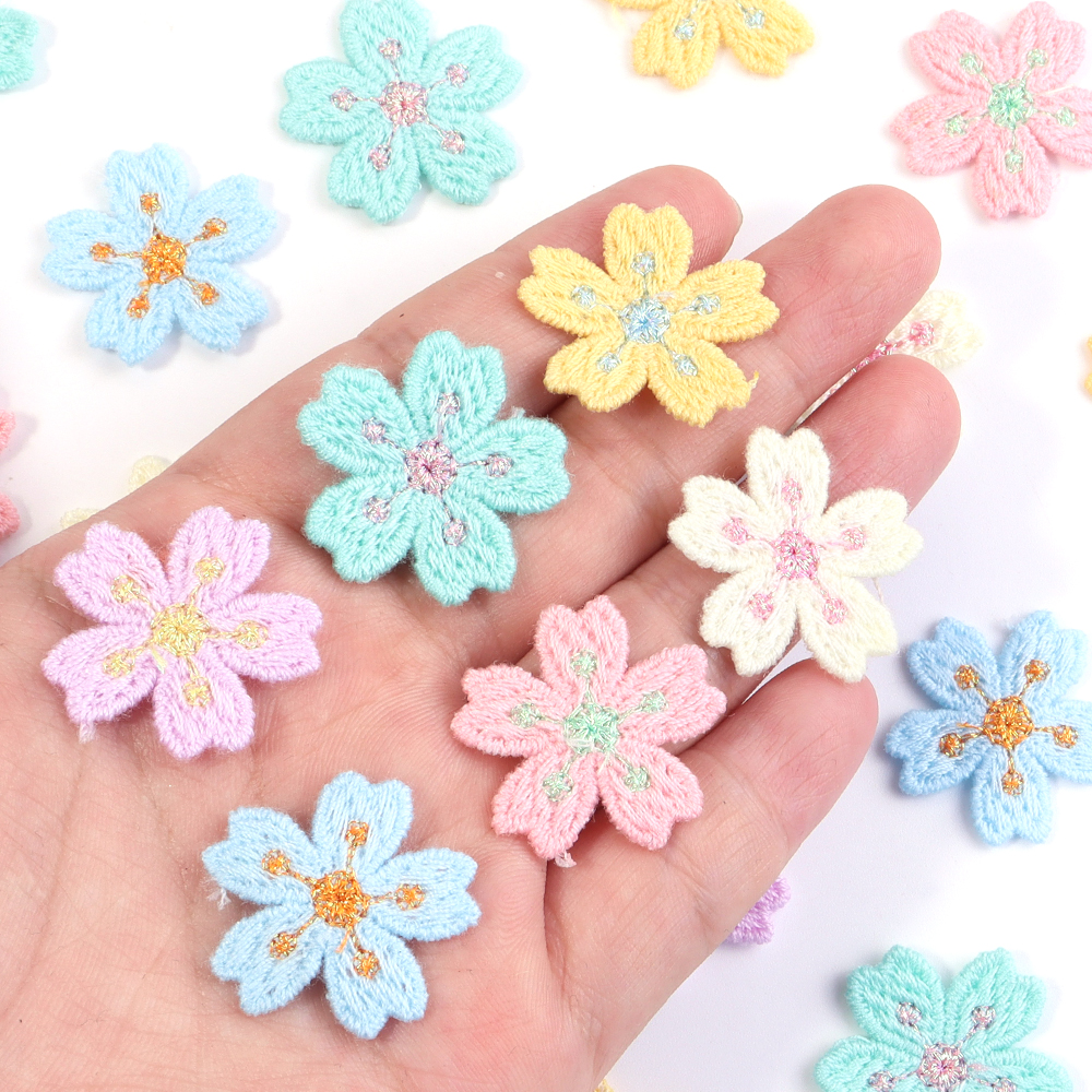 20pcs/lot Colorful 2.4cm Embro - Flower Supply 评论和价格